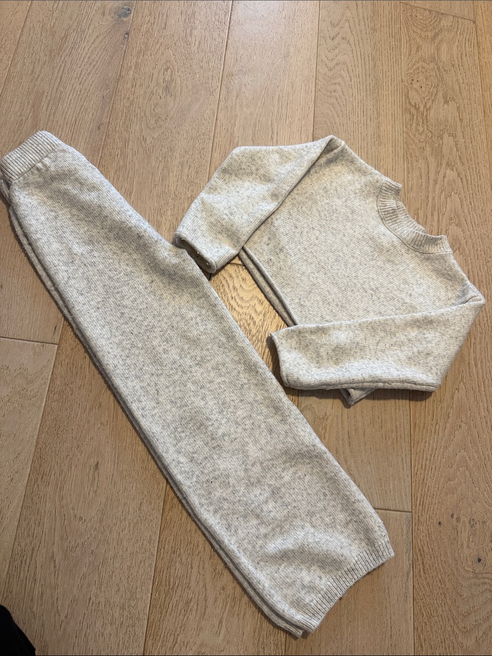 Kids Cozy Knit Sweatpants and Sweater Set - Cream size 7-8